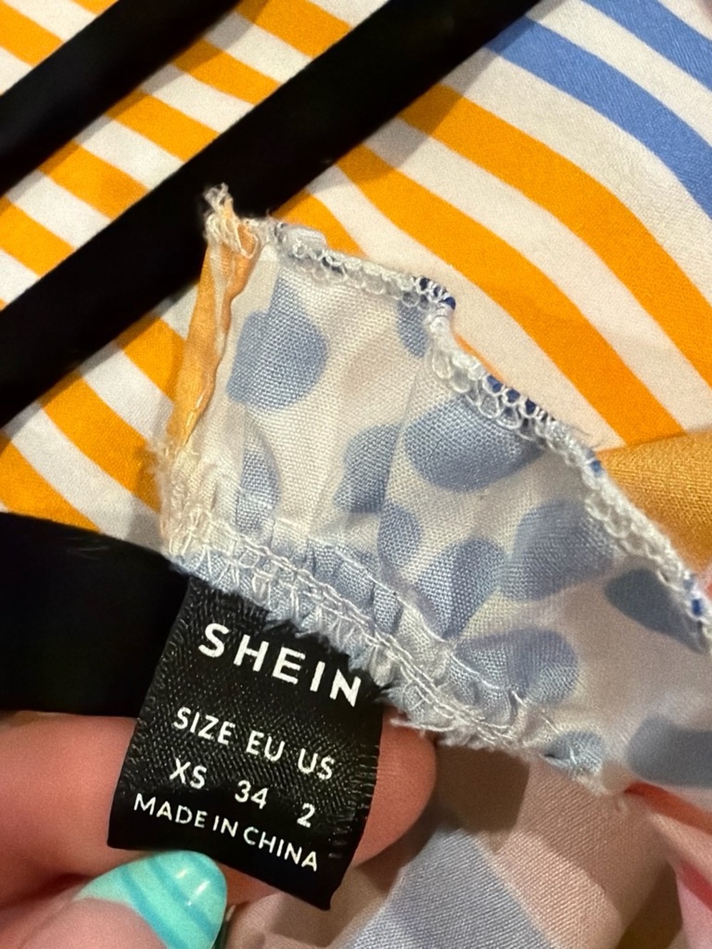SHEIN Multicolor Abstract Ruffle Sleeve Top - Picture 2 of 2